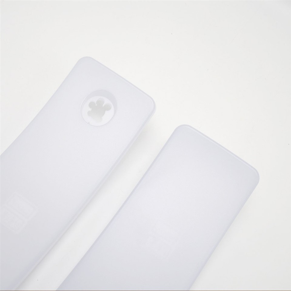 PC light-diffusion cover Injection Mold